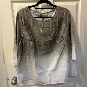 Emery Rose 2XL Gray and White Women's Top w/Floral Pattern NWT